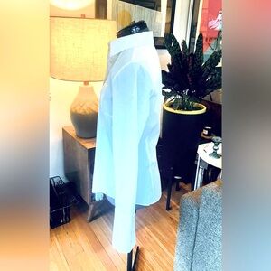 Izod White Cotton Collared Button-down Shirt with French Cuffs Size Small